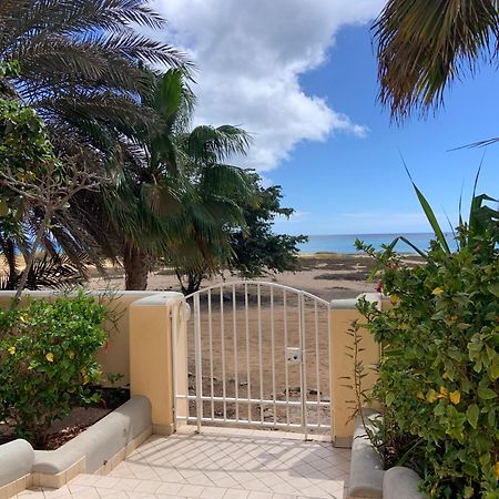 Lovely Beach Front Apartment In サンタ・マリア エクステリア 写真