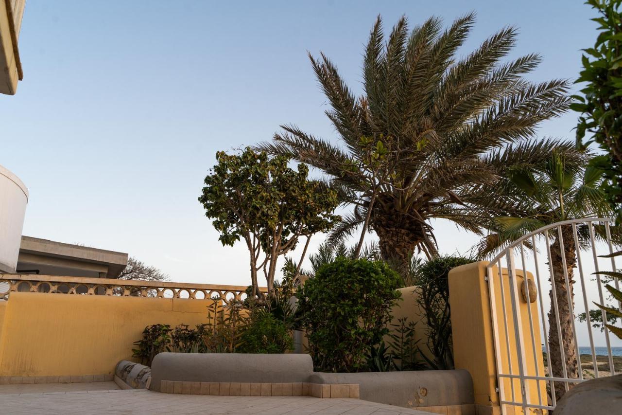 Lovely Beach Front Apartment In サンタ・マリア エクステリア 写真